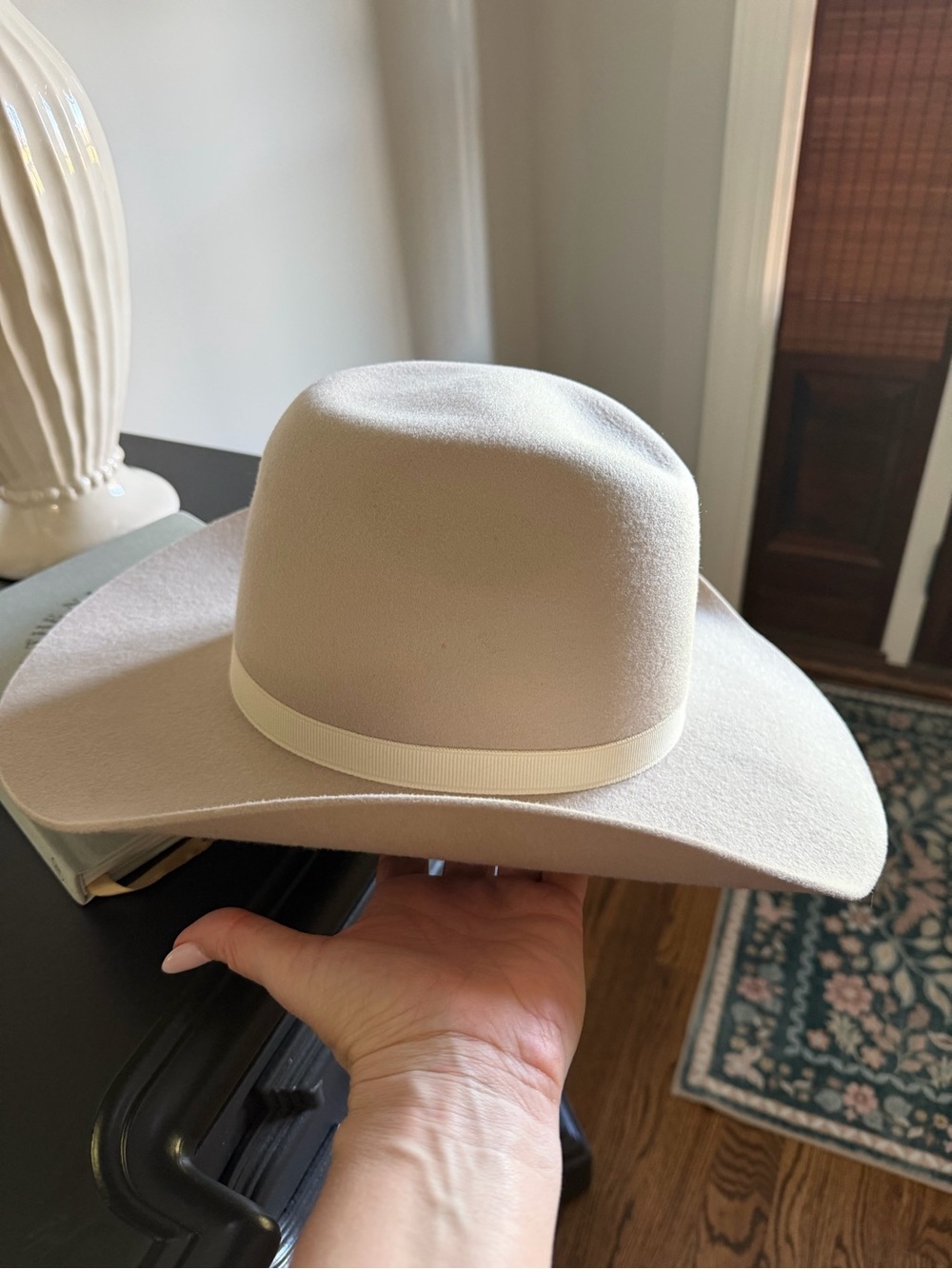 Rockin C ladies Tan 100% Wool size L cowboy hat